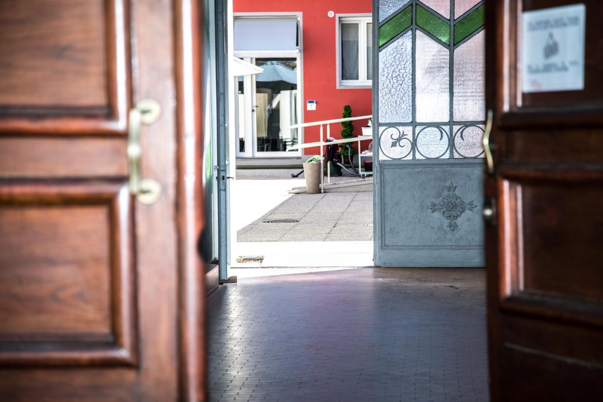 Guest House Turin Metro Young Ngoại thất bức ảnh
